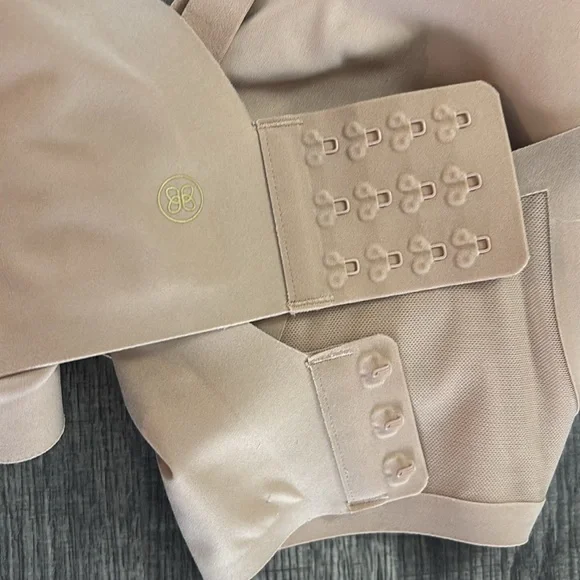 Honeylove Crossover Bra Size 38B/C - Picture 3 of 4